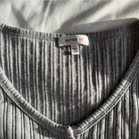 Semi-cropped ribbed long sleeve buttoned shirt - size M - Picture 3 of 7